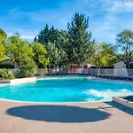 Mobil-home Les Amandiers Vakantiehuis *
