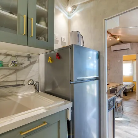 Mobil-home Les Amandiers بيت للعطل جالارجو له مونتو